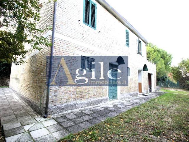 Casa indipendente in vendita a Offida AP