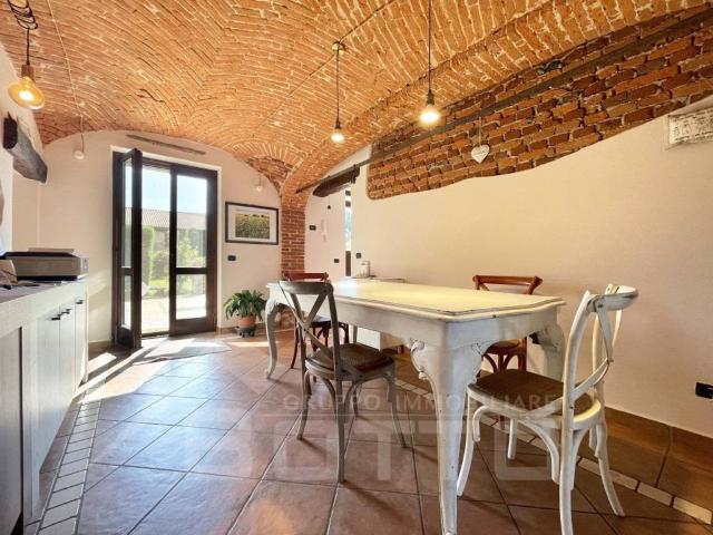 Casa indipendente in vendita a Oleggio NO