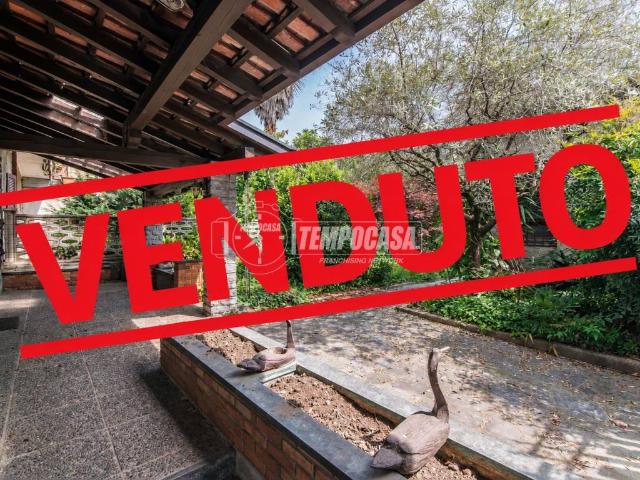 Casa indipendente in vendita a Olgiate Olona VA