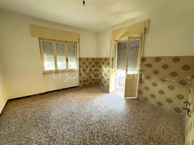 Casa indipendente in vendita a Ortonovo, Luni