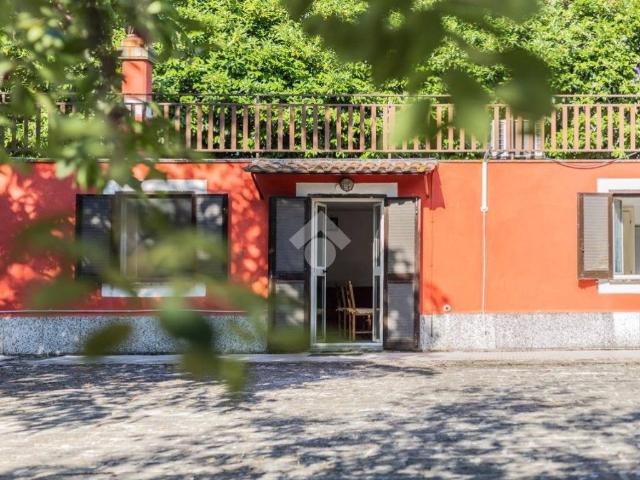 Casa indipendente in vendita a Oriolo Romano VT