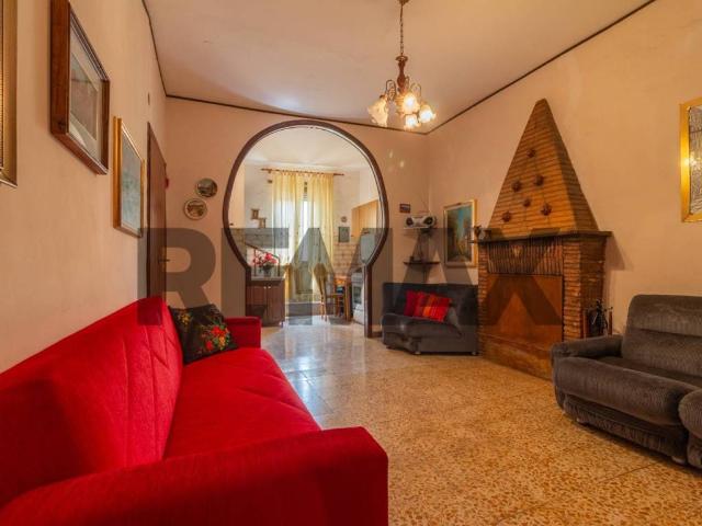 Casa indipendente in vendita a Oriolo Romano VT