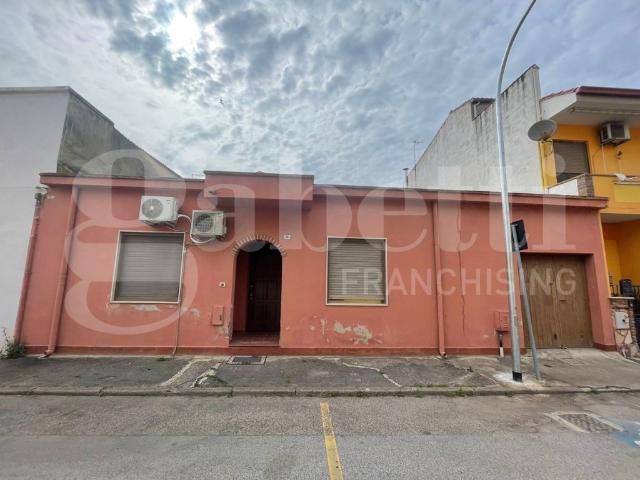 Casa indipendente in vendita a Oristano