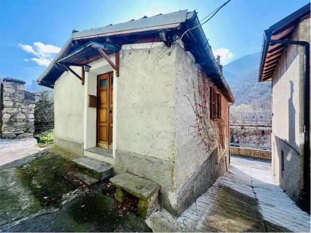 Casa indipendente in vendita a Ormea CN