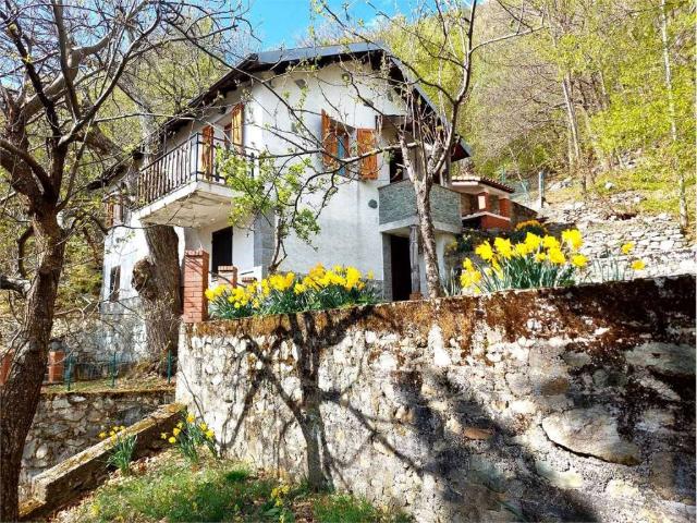 Casa indipendente in vendita a Ormea CN