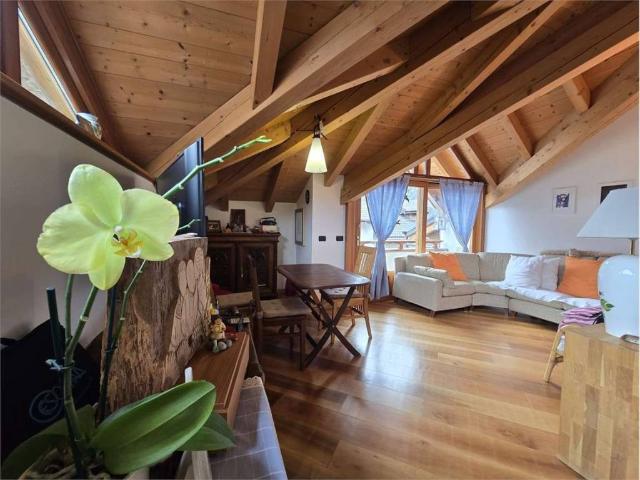 Casa indipendente in vendita a Ornavasso VB