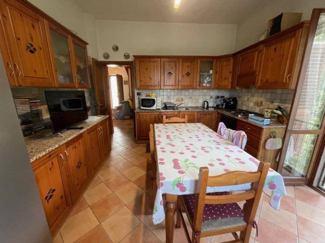 Casa indipendente in vendita a Ostra AN