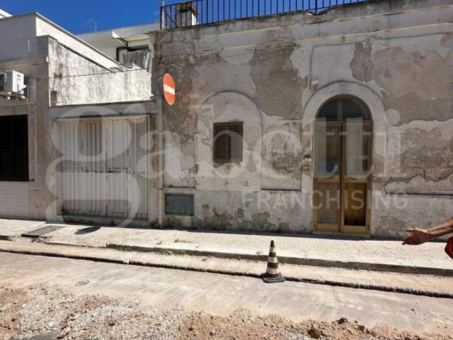 Casa indipendente in vendita a Ostuni BR