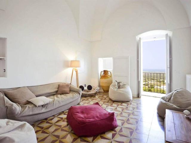 Casa indipendente in vendita a Ostuni BR