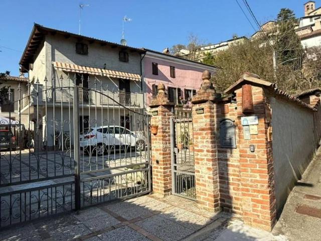 Casa indipendente in vendita a Ottiglio AL