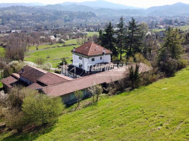 Casa indipendente in vendita a Ovada AL