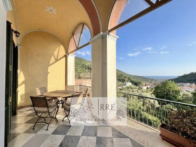 Casa indipendente in vendita a Loano SV