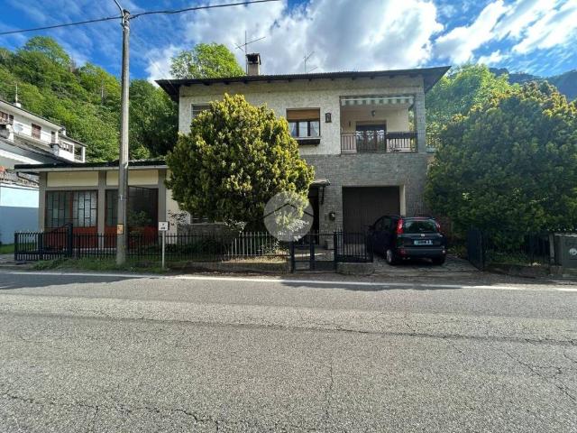 Casa indipendente in vendita a Locana TO
