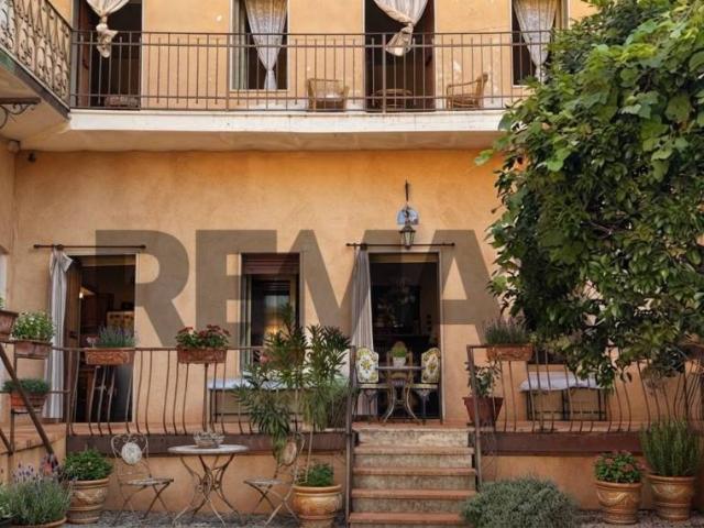 Casa indipendente in vendita a Lonato del Garda via trento e trieste, 6