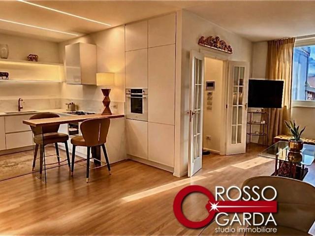 Casa indipendente in vendita a Lonato del Garda BS