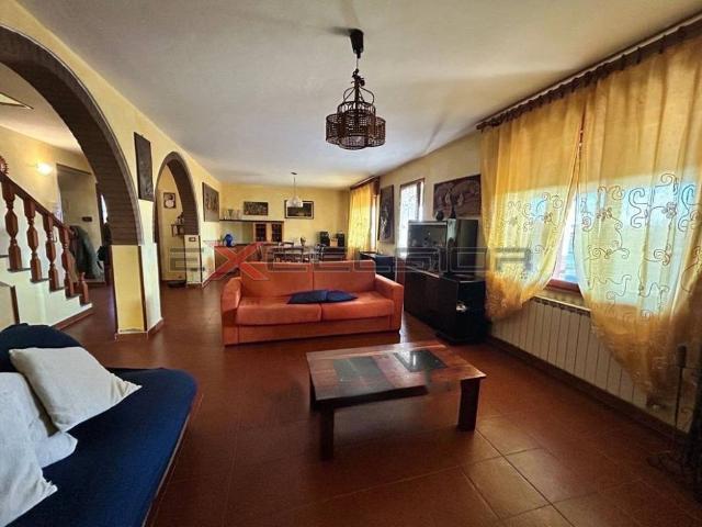 Casa indipendente in vendita a Loreo RO