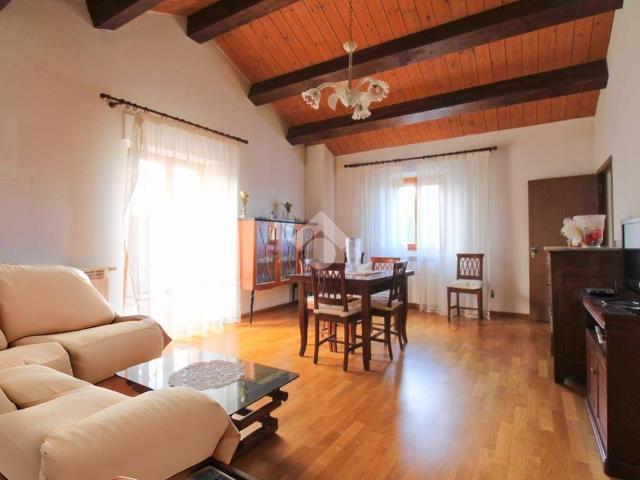 Casa indipendente in vendita a Loreto AN