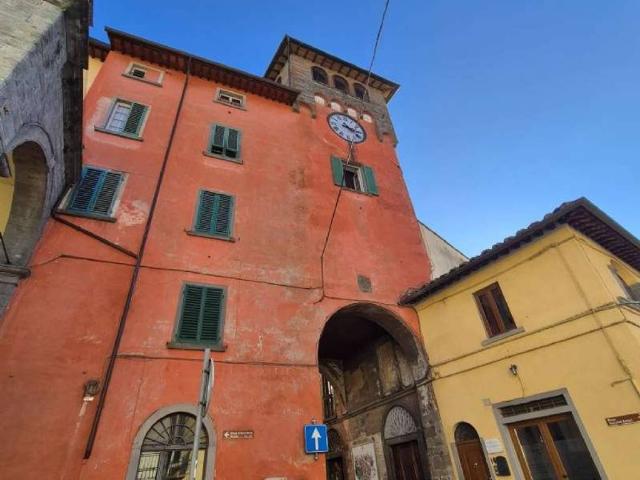 Casa indipendente in vendita a Loro Ciuffenna AR