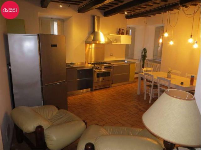 Casa indipendente in vendita a Loro Piceno MC