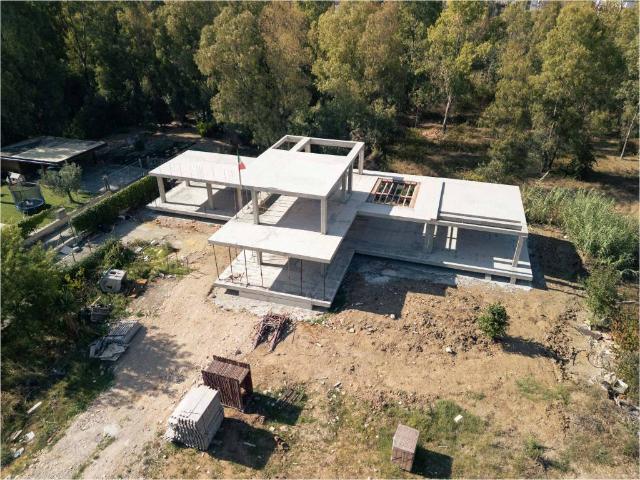 Casa indipendente in vendita a Latina LT
