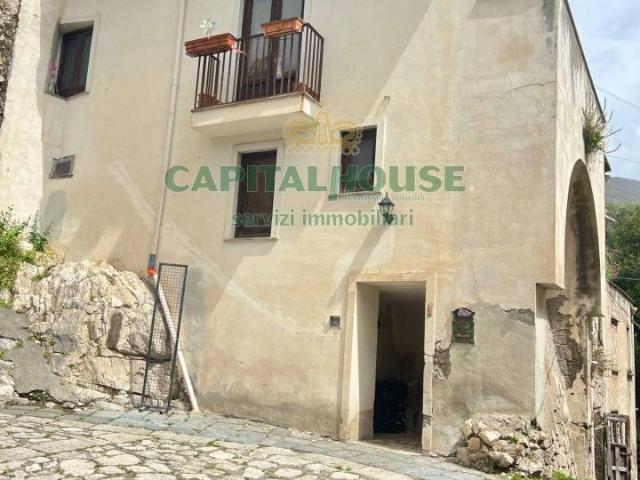 Casa indipendente in vendita a Lauro