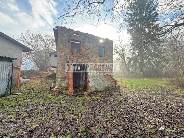 Casa indipendente in vendita a Lama Mocogno