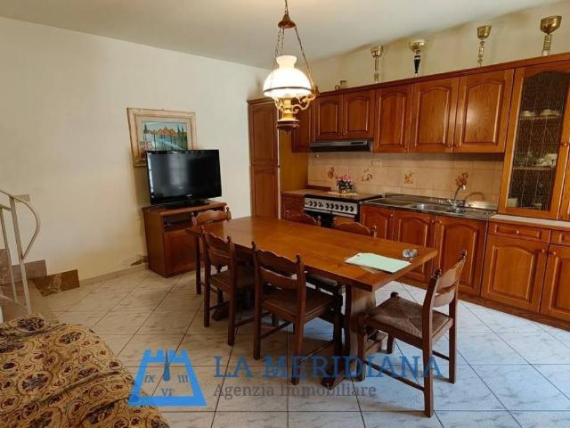 Casa indipendente in vendita a Lamporecchio PT