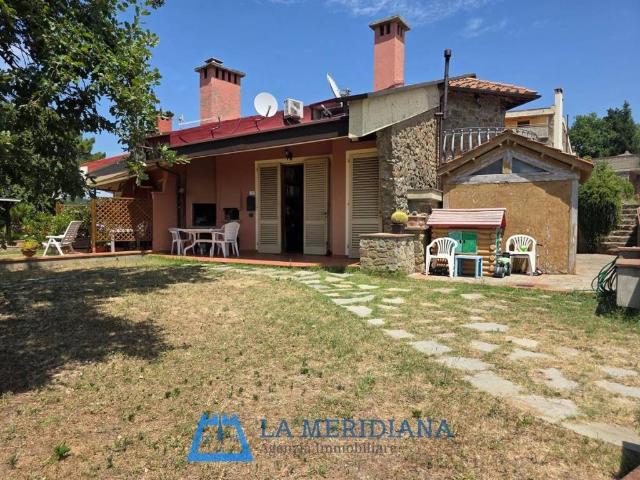 Casa indipendente in vendita a Lamporecchio PT