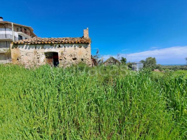 Rustico/casale/corte in vendita a Lanciano