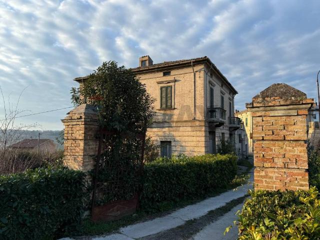 Casa indipendente in vendita a Lanciano CH