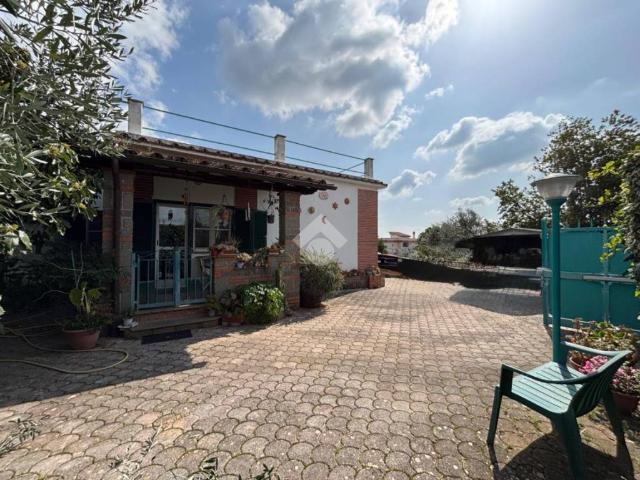Casa indipendente in vendita a Lanuvio RM