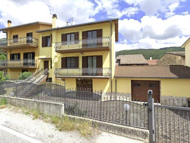 Casa indipendente in vendita a L'Aquila