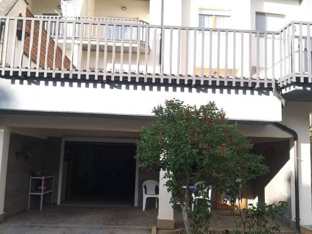 Casa indipendente in vendita a L'Aquila AQ