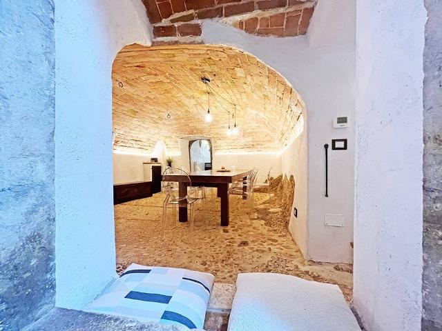 Casa indipendente in vendita a L'Aquila AQ