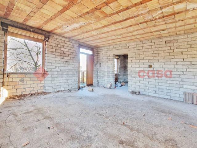 Casa indipendente in vendita a L'Aquila AQ