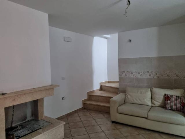 Casa indipendente in vendita a L'Aquila AQ
