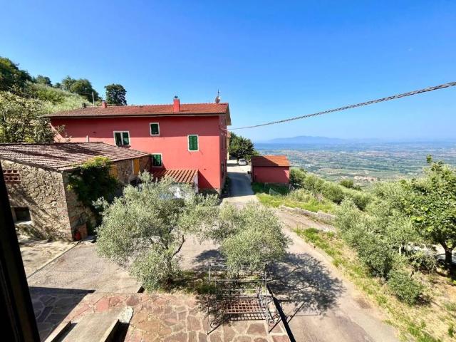 Casa indipendente in vendita a Larciano PT