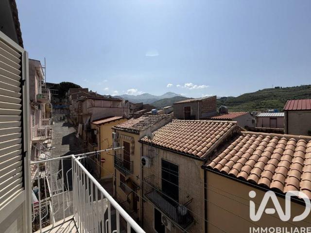 Casa indipendente in vendita a Lascari PA