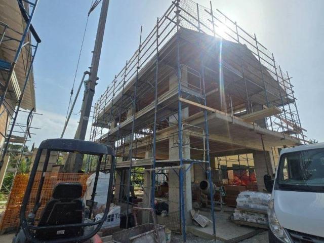 Casa indipendente in vendita a Lastra a Signa FI