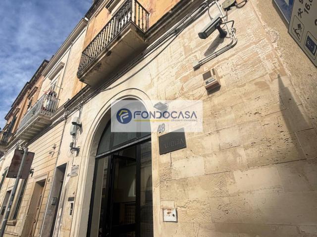 Casa indipendente in vendita a Lecce, P. Ariosto