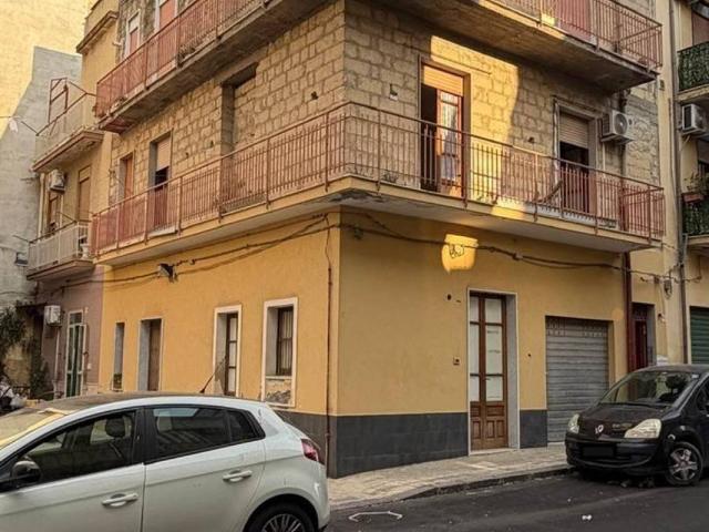 Casa indipendente in vendita a Lentini SR