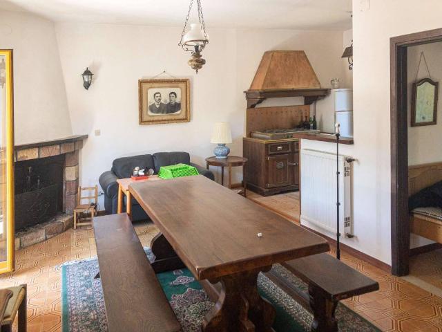 Casa indipendente in vendita a Leonessa RI