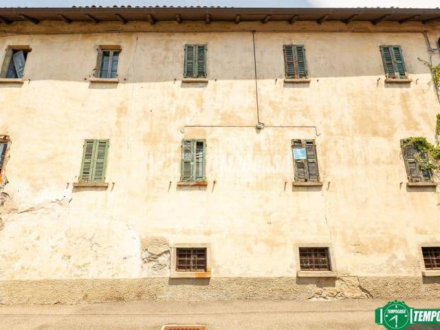 Casa indipendente in vendita a Lesa NO