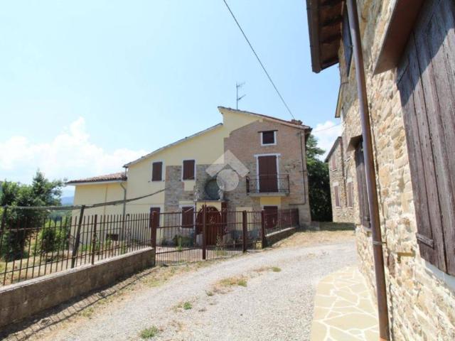 Casa indipendente in vendita a Lesignano de' Bagni PR