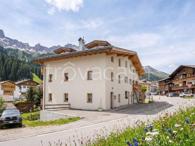 Casa indipendente in vendita a Livinallongo del Col di Lana, Arabba