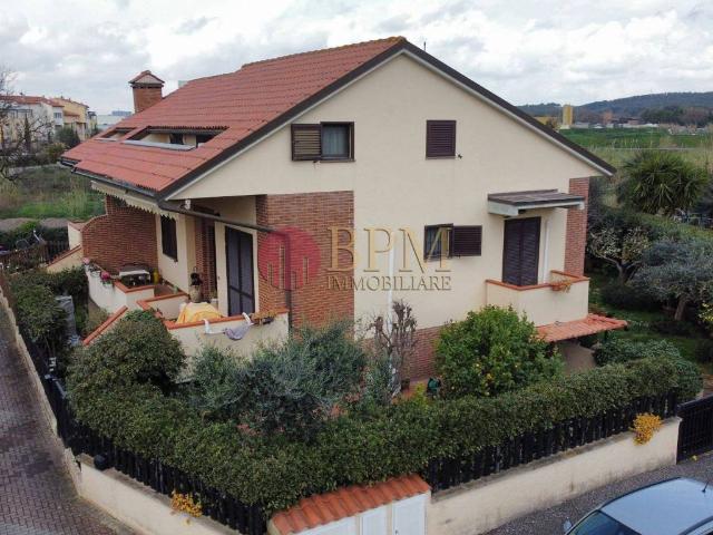 Villa in vendita a Livorno LI