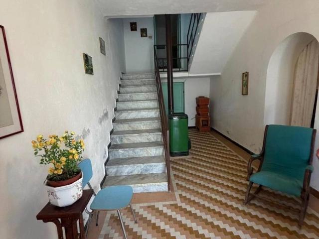 Casa indipendente in vendita a Licciana Nardi MS