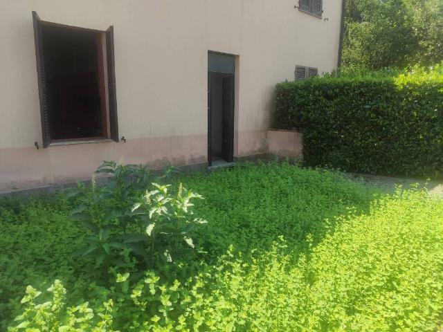 Casa indipendente in vendita a Licciana Nardi MS