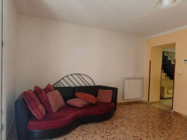 Casa indipendente in vendita a Licciana Nardi MS