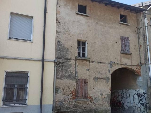 Casa indipendente in vendita a Limido Comasco CO